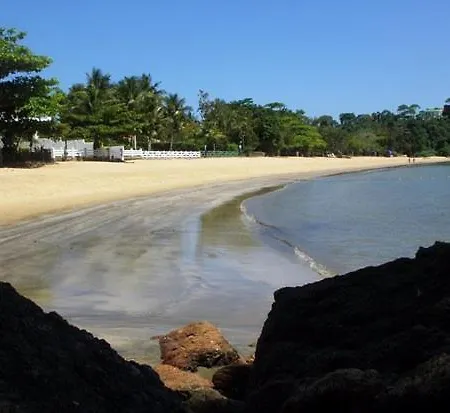 Duplex cobertura na praia em condomínio familiar-3